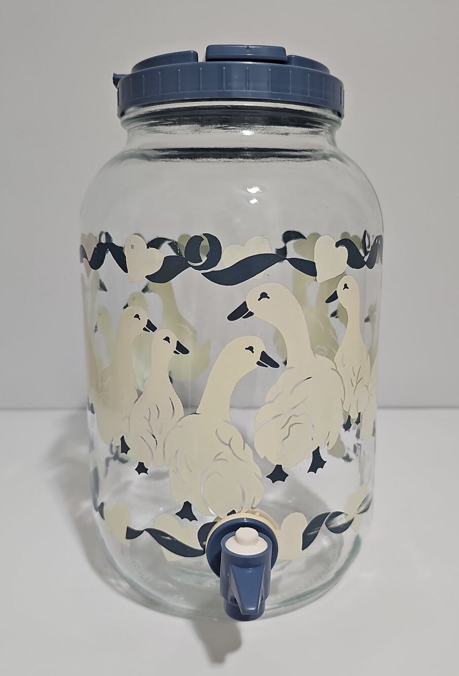 Vintage Country Geese Hearts 1 Gallon Glass Sun Tea Jar Dispenser Spigot